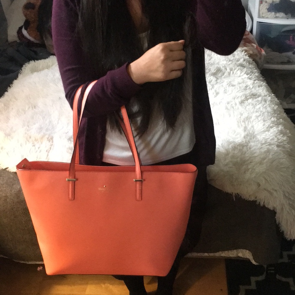 🎉SOLD! Kate Spade large - Picture 4 of 5